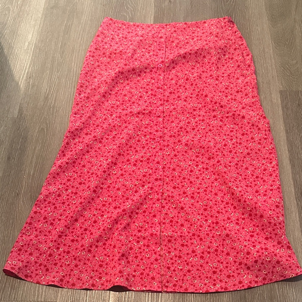 L never worn Floral Pink Women's Skirt